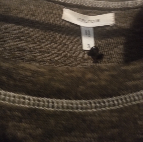 Women's Graphic Top 3x - Picture 5 of 10